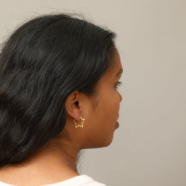ENAMEL Copenhagen Øreringe, Organic Star Medium Earrings Gold Plated