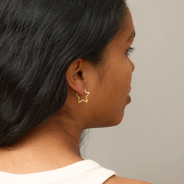 ENAMEL Copenhagen Øreringe, Organic Star Medium Earrings Gold Plated