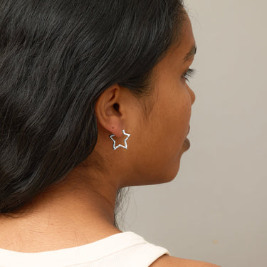 ENAMEL Copenhagen Øreringe, Organic Star Medium Earrings Silver Plated