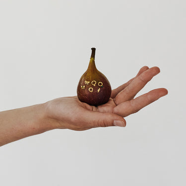 ENAMEL Copenhagen Ørestikker, Baby Bow Earrings Petrol Green