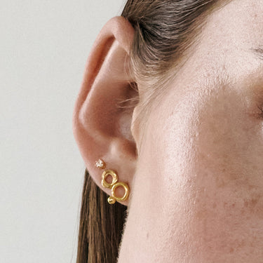 ENAMEL Copenhagen Ørestikker, Clara Earrings White CZ