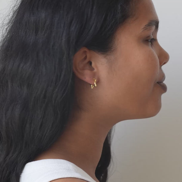 ENAMEL Copenhagen Øreringe, Organic Star Small Earrings Gold Plated